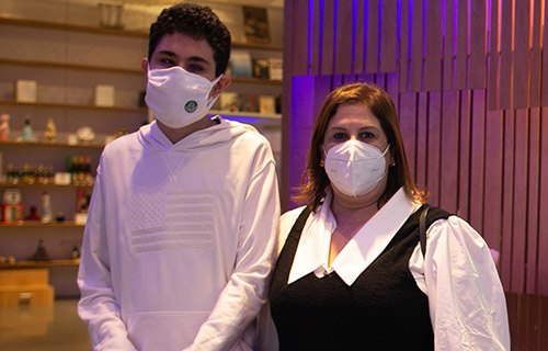  Silvia e Nickollas Grecco visitam o ‘Lounge Esportivo: Tokyo 2020’