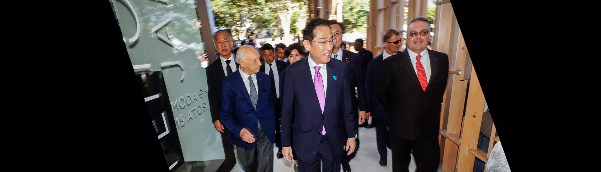 Primeiro-ministro do Japão pela primeira vez na JHSP