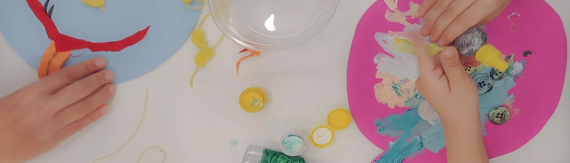Oficina infantil de máscaras