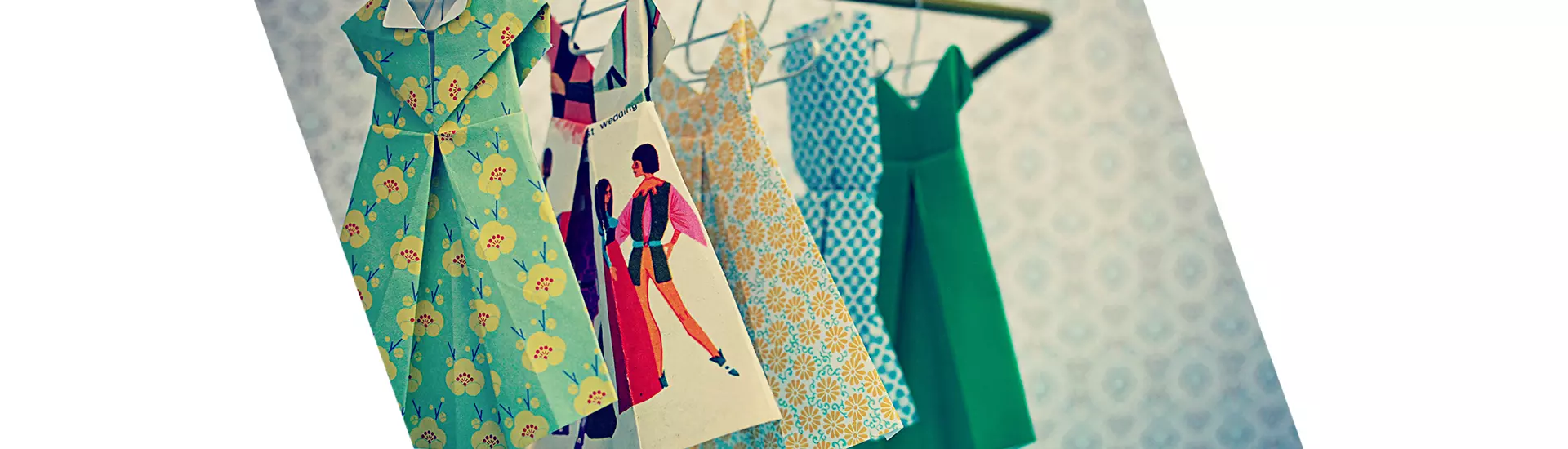 Oficina infantil // roupas de papel