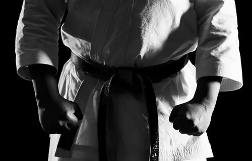  Movimentos Básicos de Karatê, com o Sensei Rogério Saito