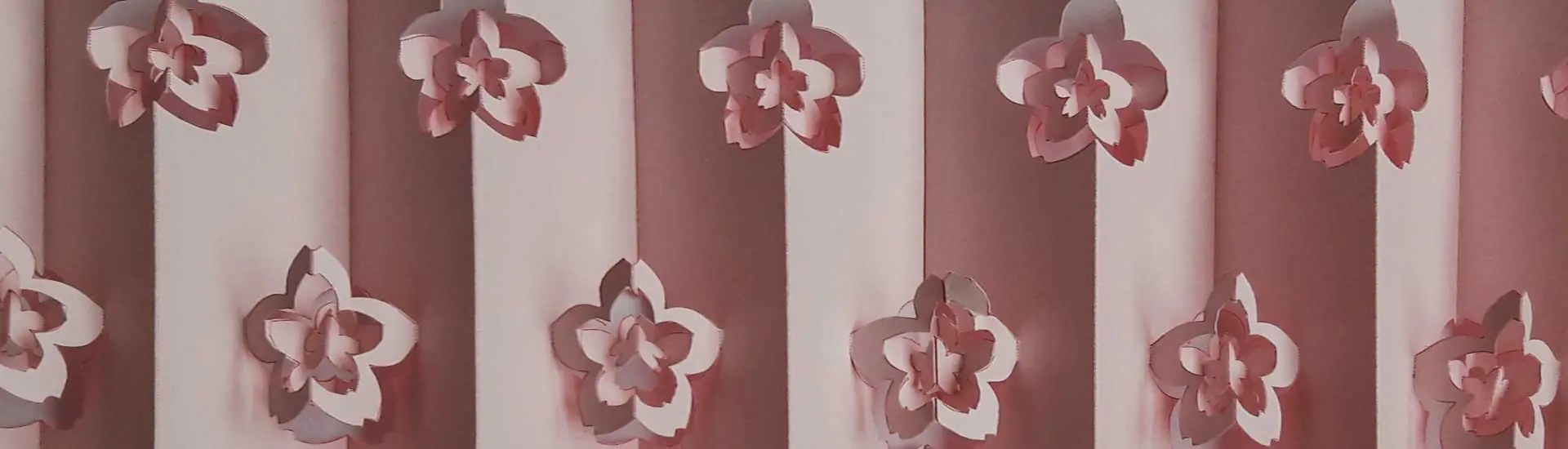 Aprenda a Fazer uma Lanterna de Papel com a Técnica do Kirigami