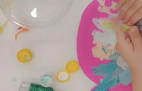  Oficina infantil de máscaras